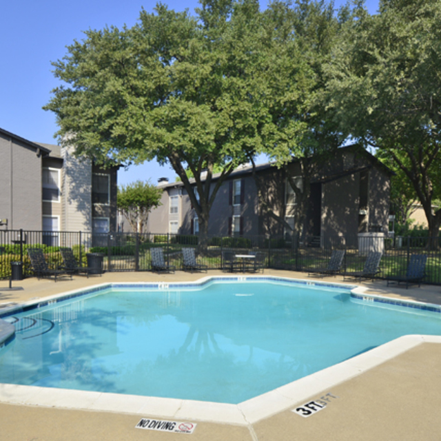 Plano Apartments Custer Park Gallery