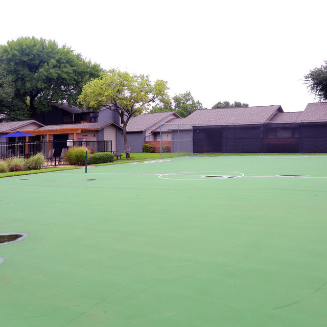 Custer Park Single Story Apartments in Plano TX Gallery